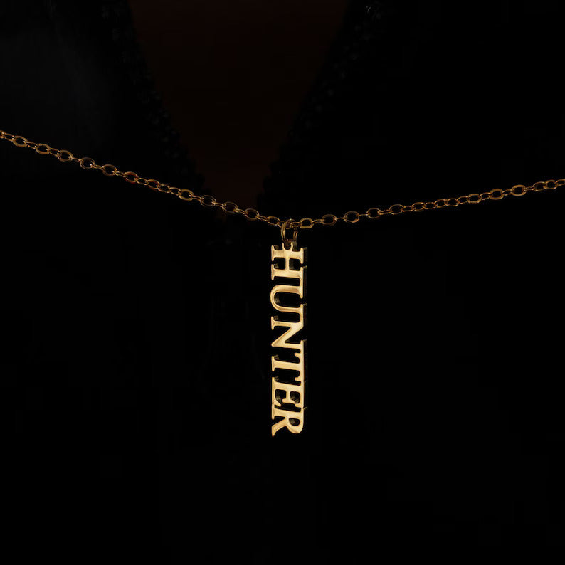 Dangle Vertical Name Necklace